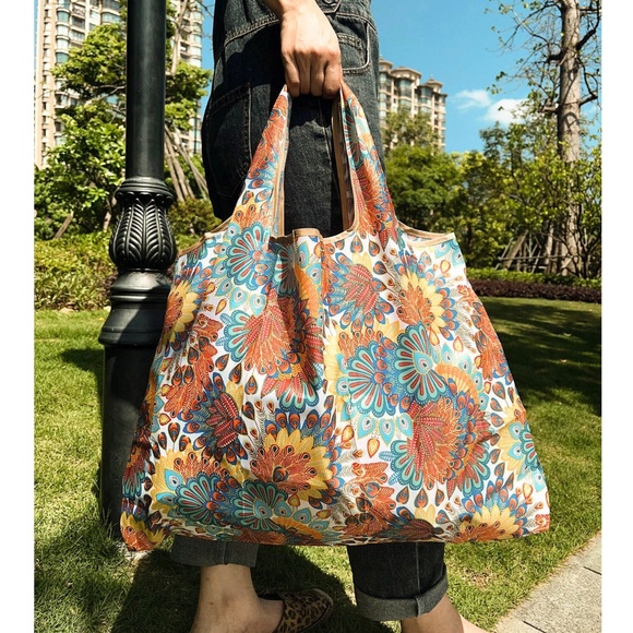 BellanBlue Handbags - Floral Print Large Eco friendly reusable travel shopping bag
